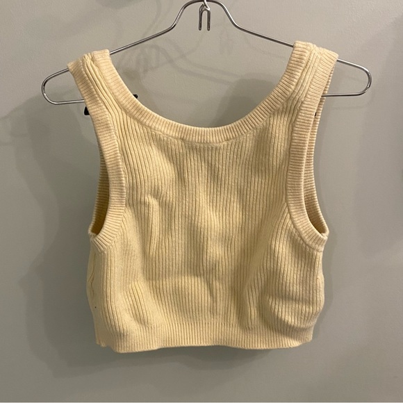 ZARA Small Yellow Cropped Sweater Vest/Tank - Picture 5 of 6